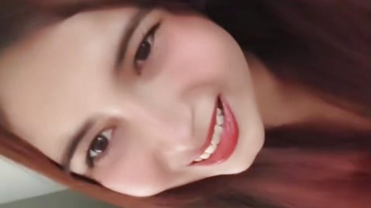 WhatsApp Video 2025-10-07 at 7,53,13 PM－カメラキャストのLeilalopez30の動画