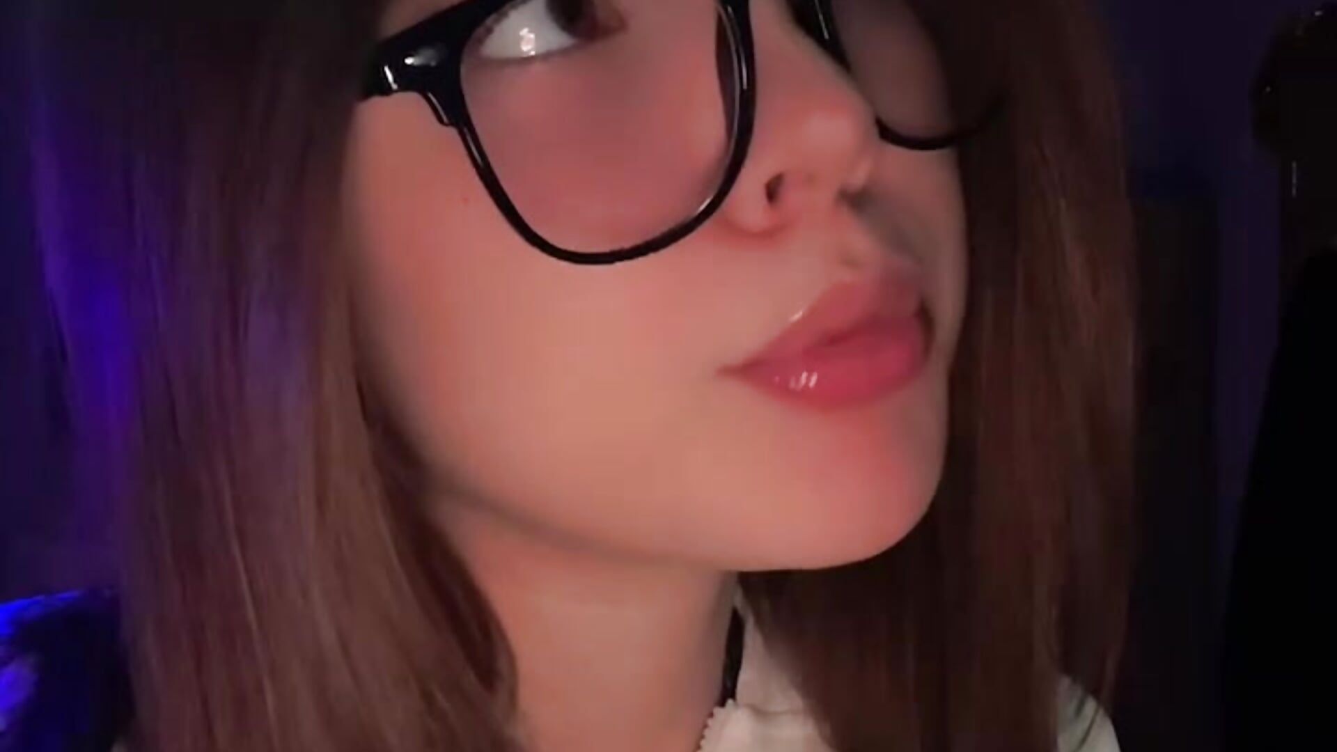 <3 <3 <3 - فيديو من RulingGrowl
