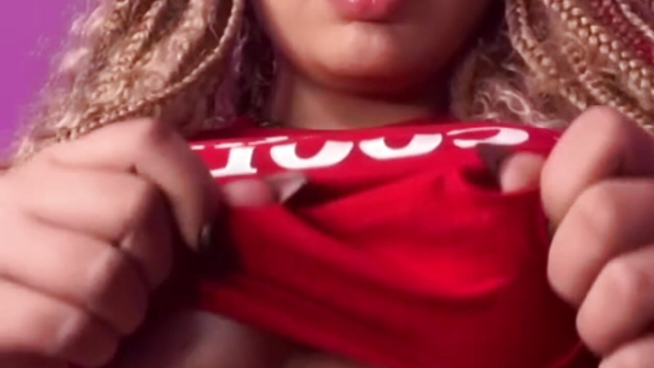 Sweetie boobs - סרטון של Angela_Taylorr