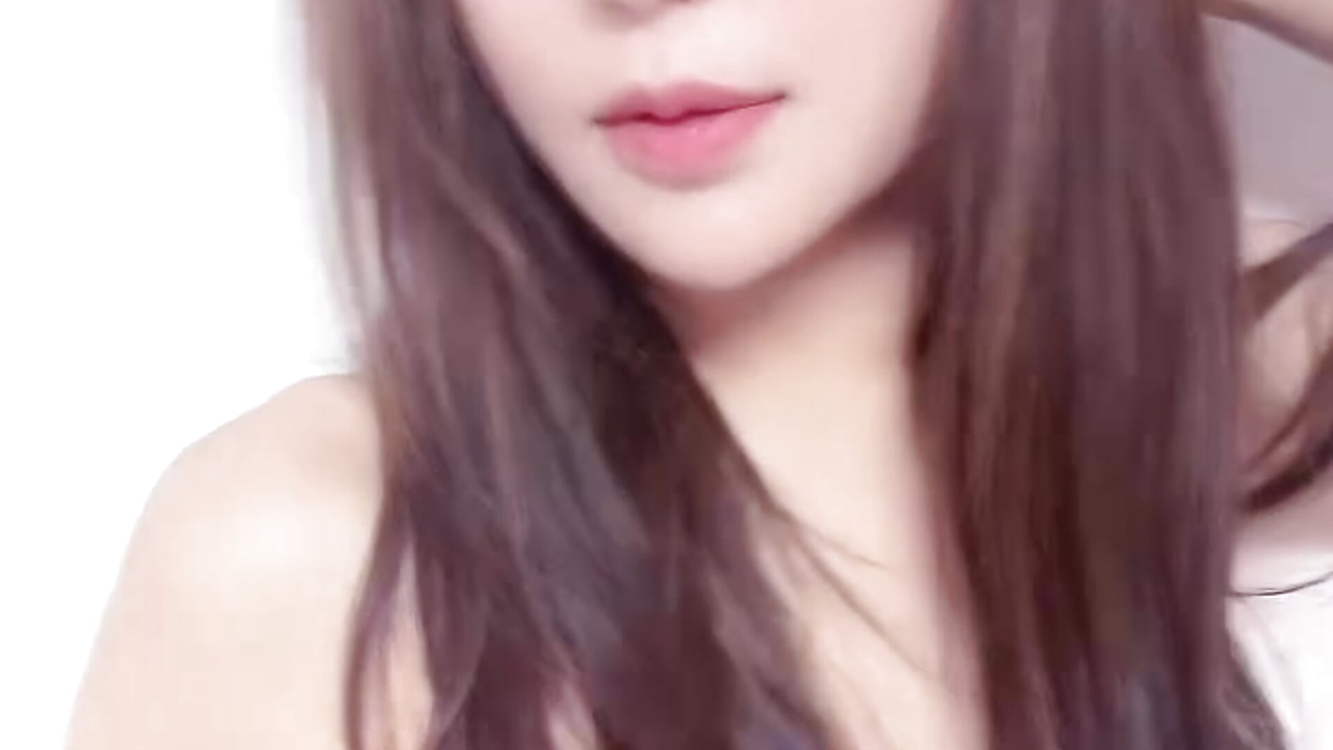 第一次好害羞哦I’m so shy—it’s my first time! - video oleh model kamera moom518