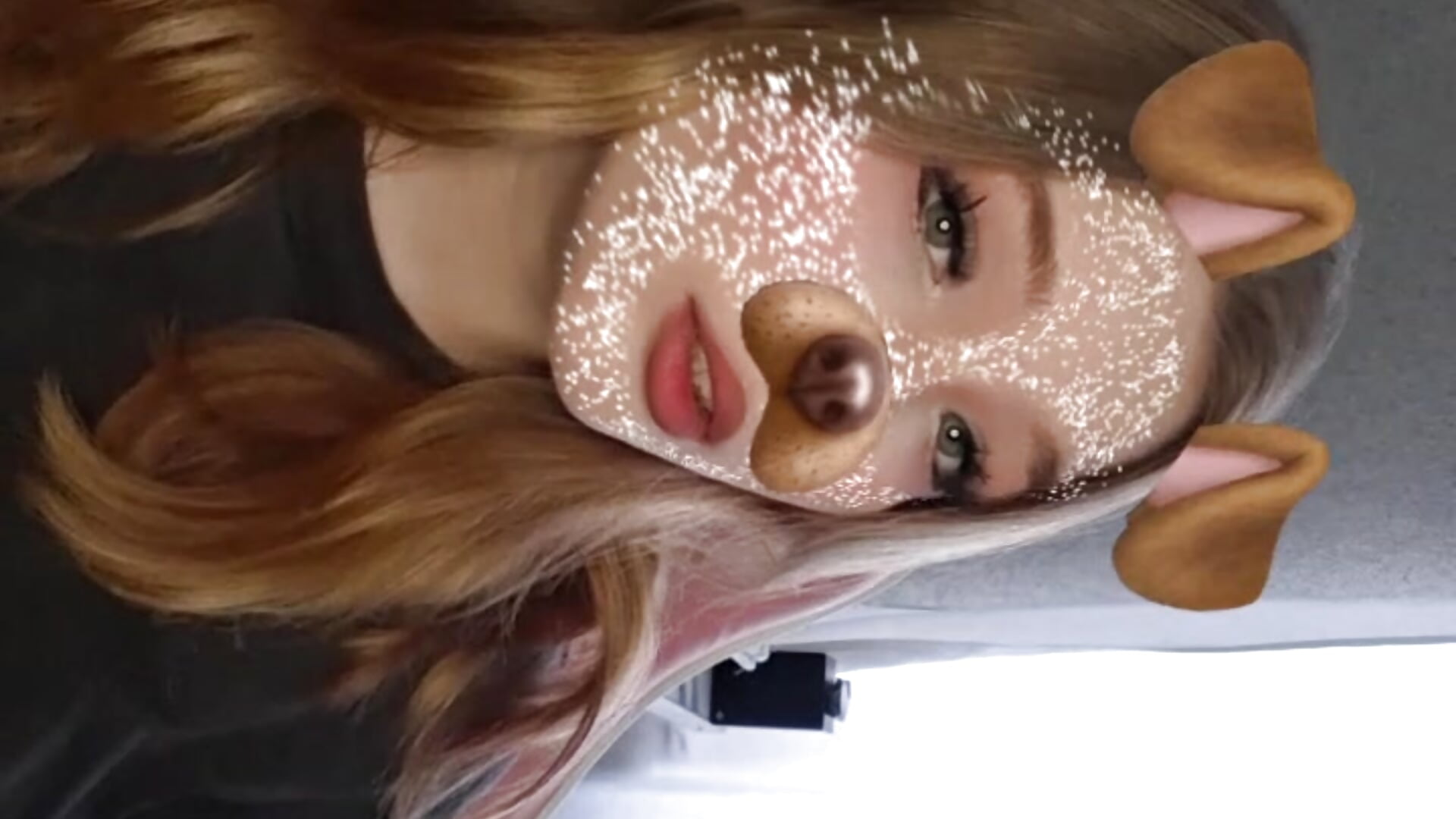 me - vídeo de la modelo de cam MeowCream