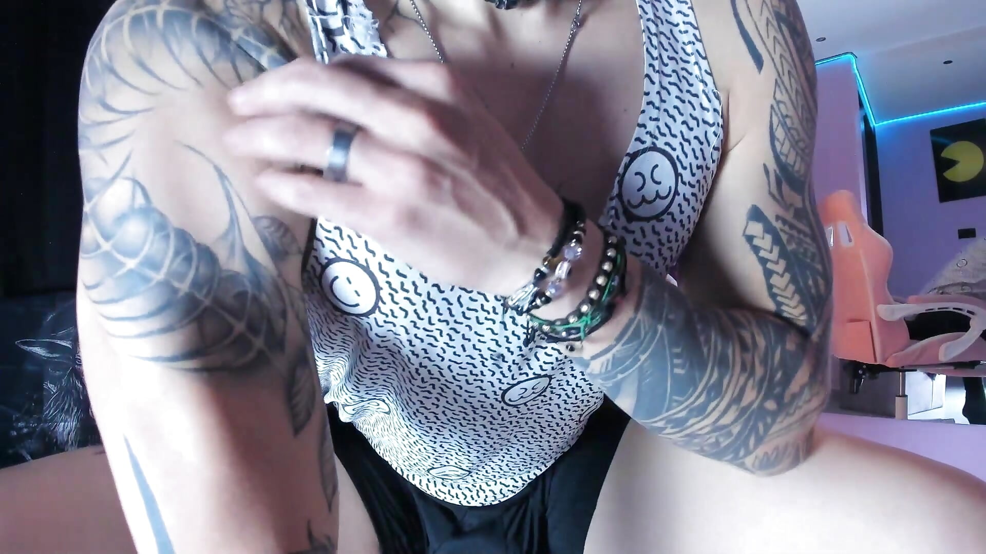 Muscle Mode😈 - Video von Maxi_Corean