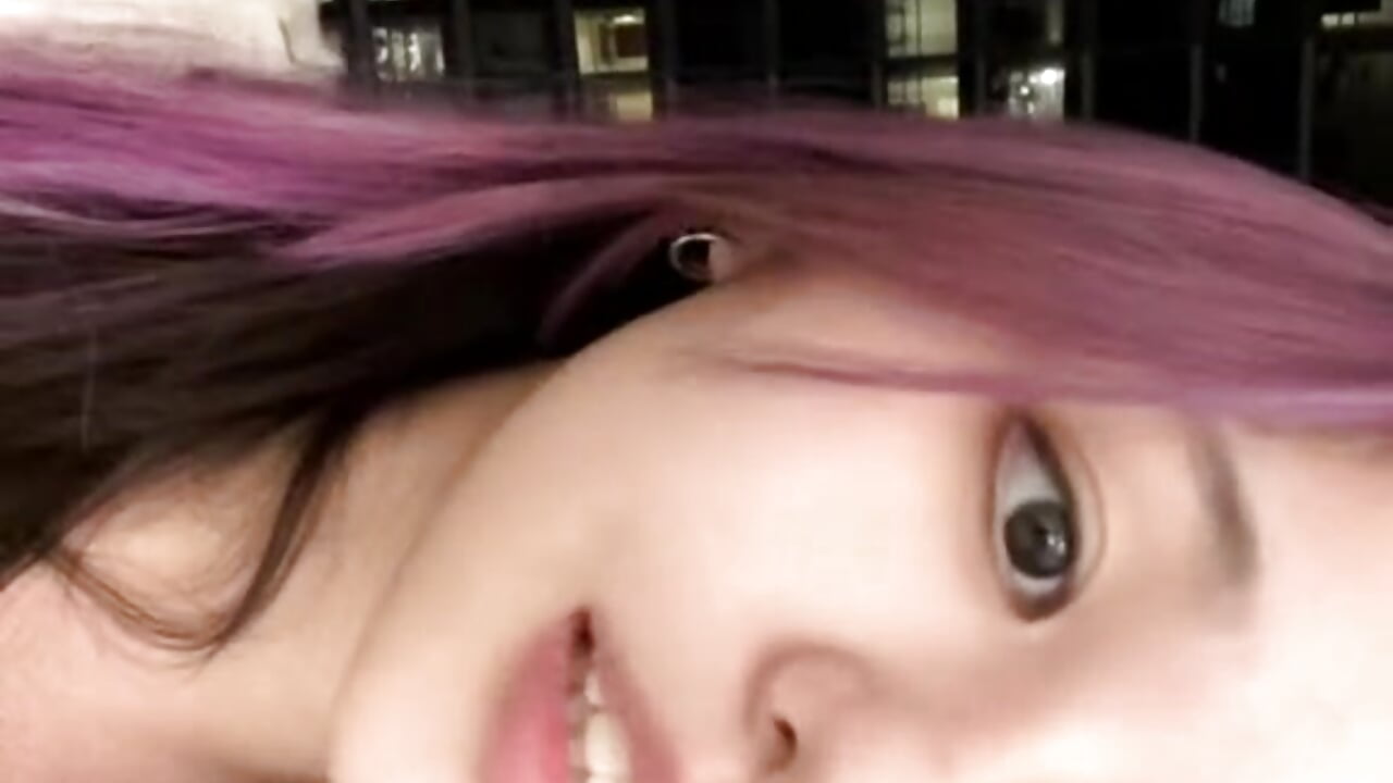 :3 - 視頻由 MicheleBartenfield 主播提供