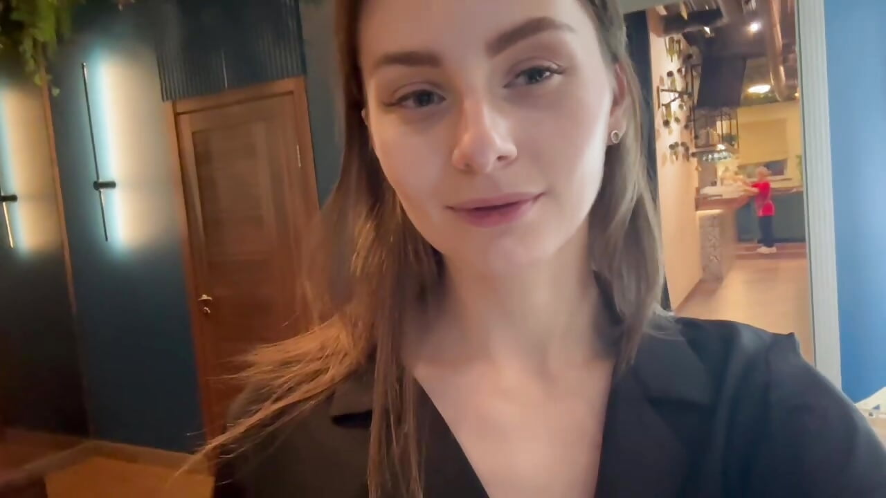 different me.. - video LeesaWinther kameramallilta