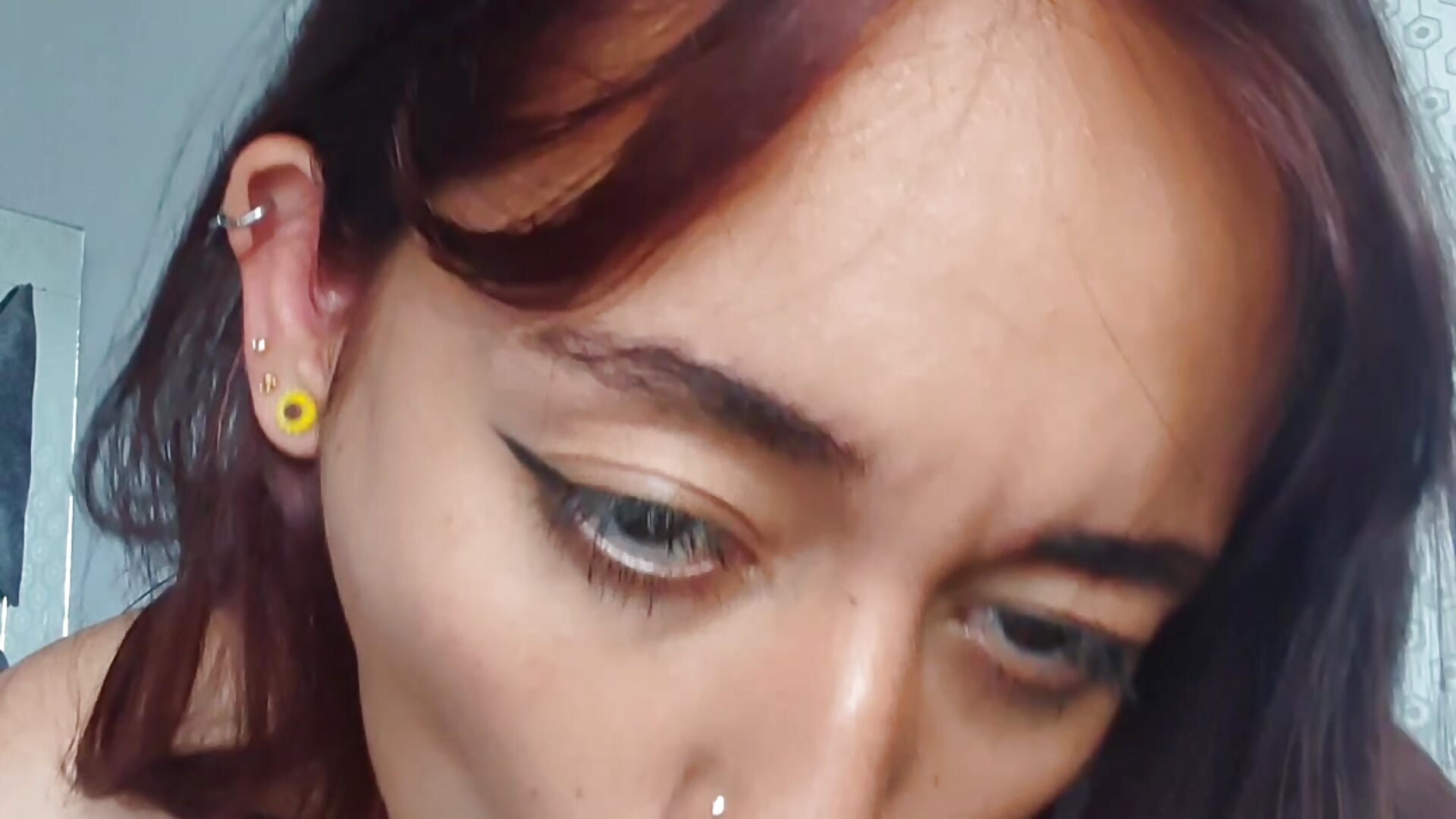 👅👅