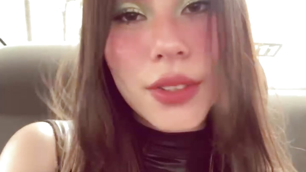 Welcome my lovers! 🥰 - فيديو من Cassandra__s موديل الكام