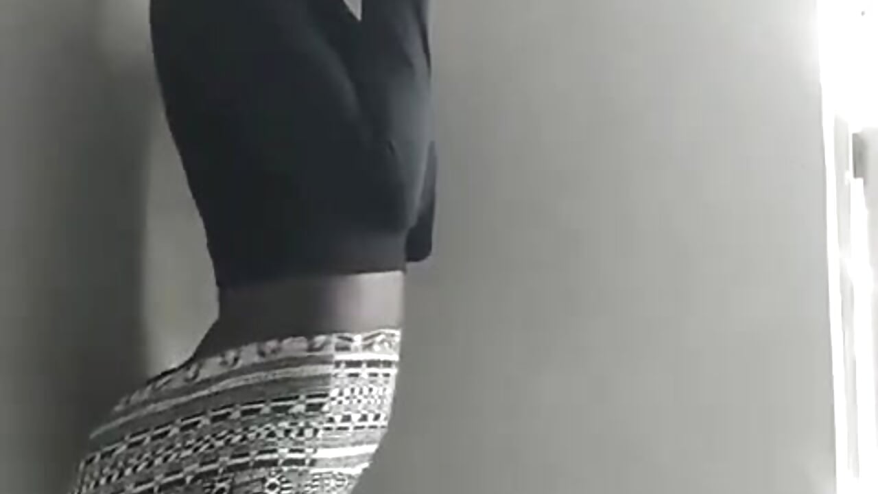 Twerk - video av Bae--