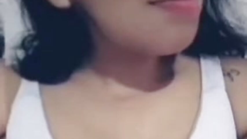 :-) - video urCurvy_Latina kameramallilta