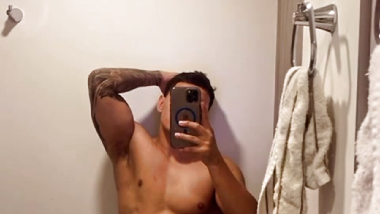 Should we drop the towel? 😏 - nathan_gross01 kullanıcısının videosu