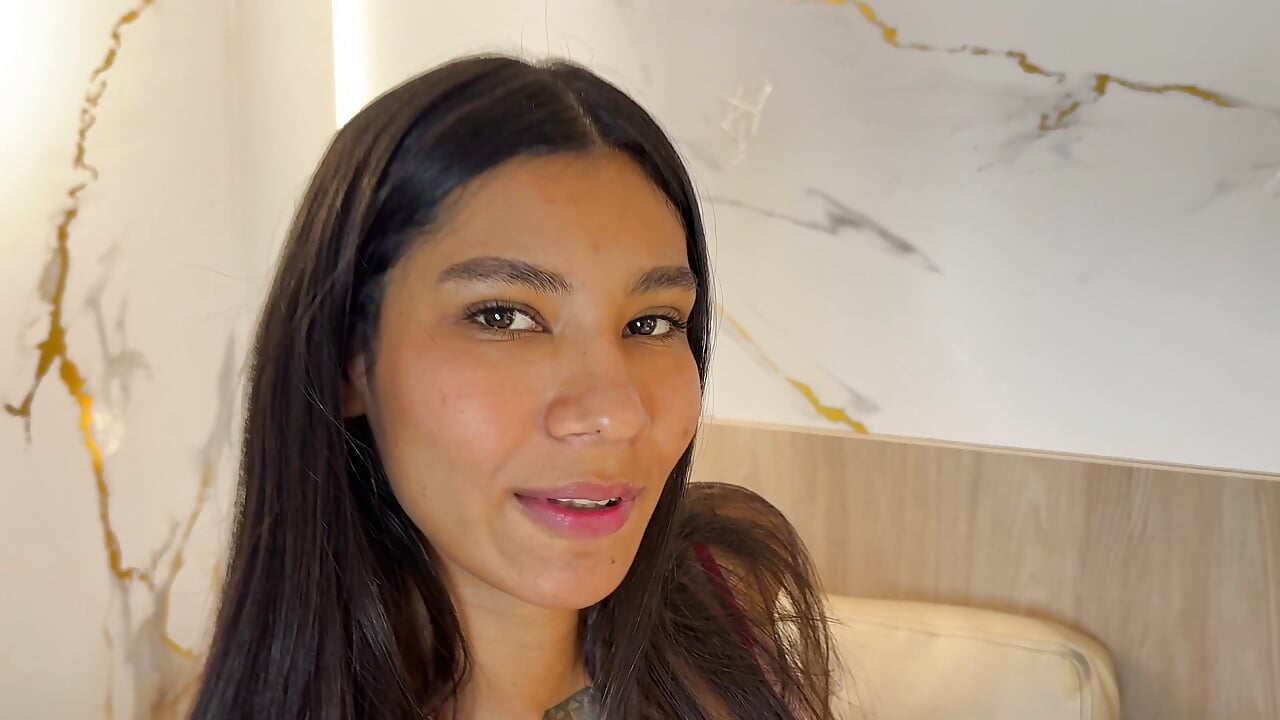 Your good girl😍 - video by coralaine_ford cam model