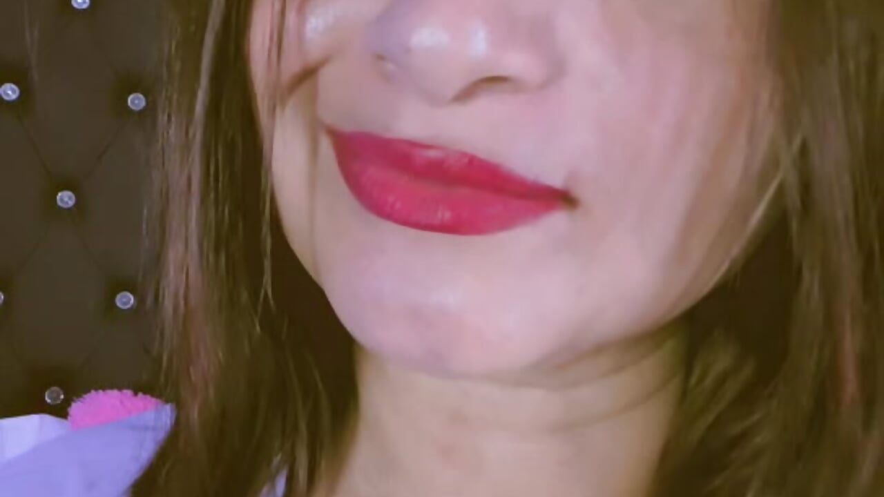 Hello guys 😈 - vídeo de AdelaParadise