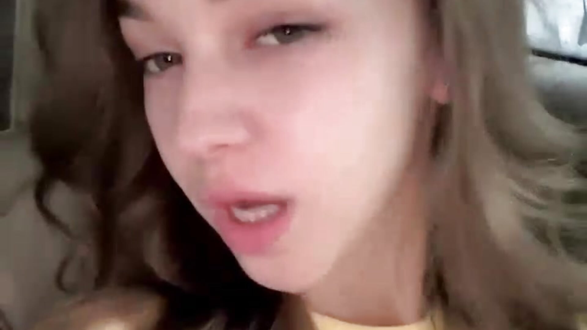 just lipsing🎶 - video Christihelly kameramallilta