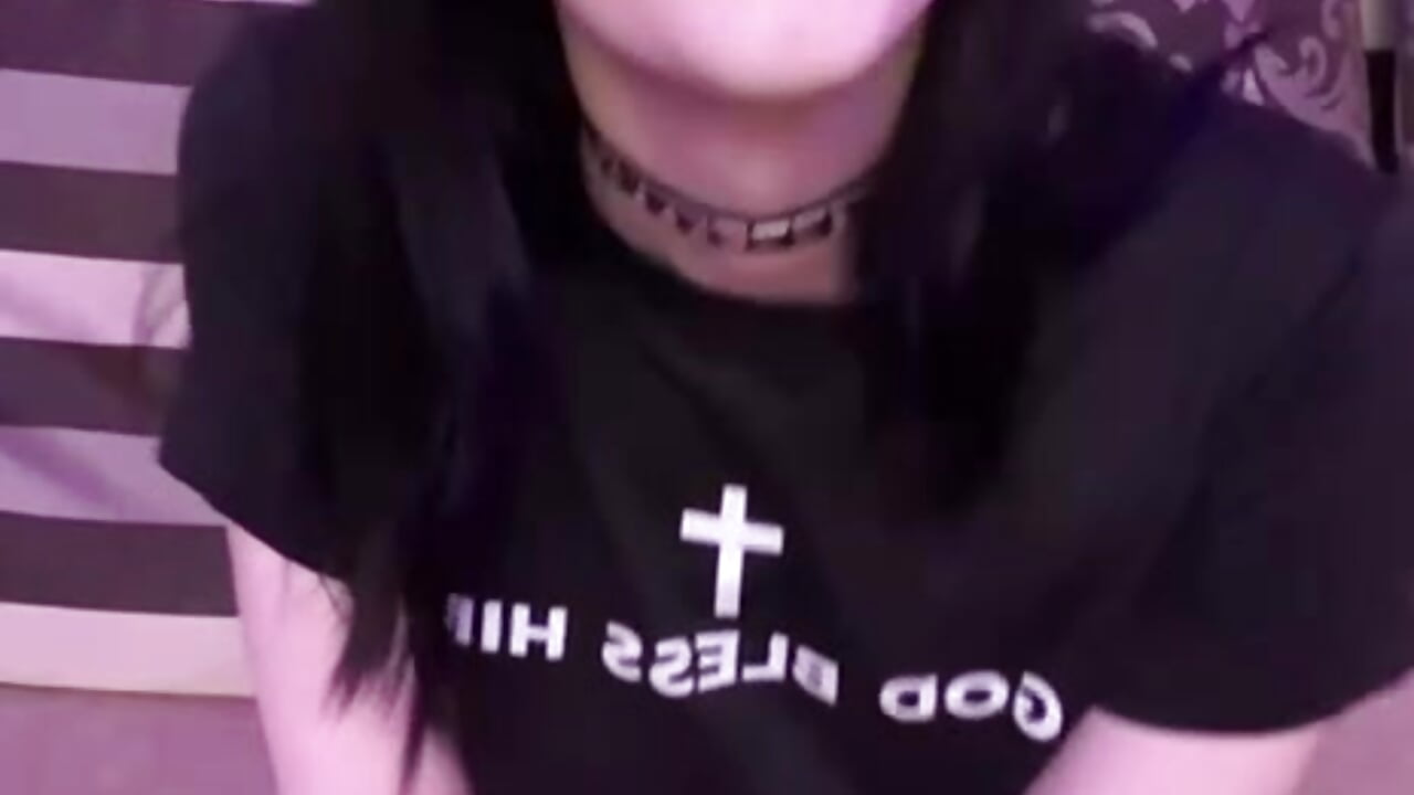 check me out - видео от Ashly___3