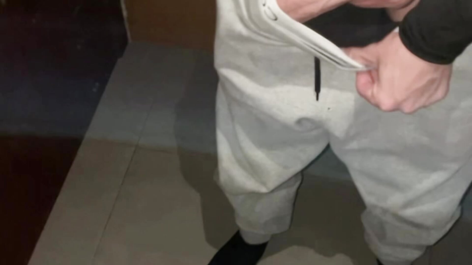 🍆 – Tylerhunter videója