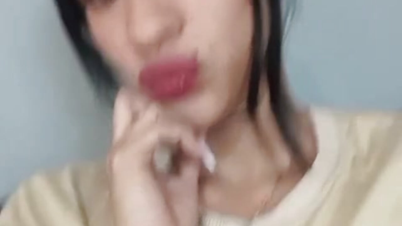 miauuu 🫢 - JenniferBody 的视频