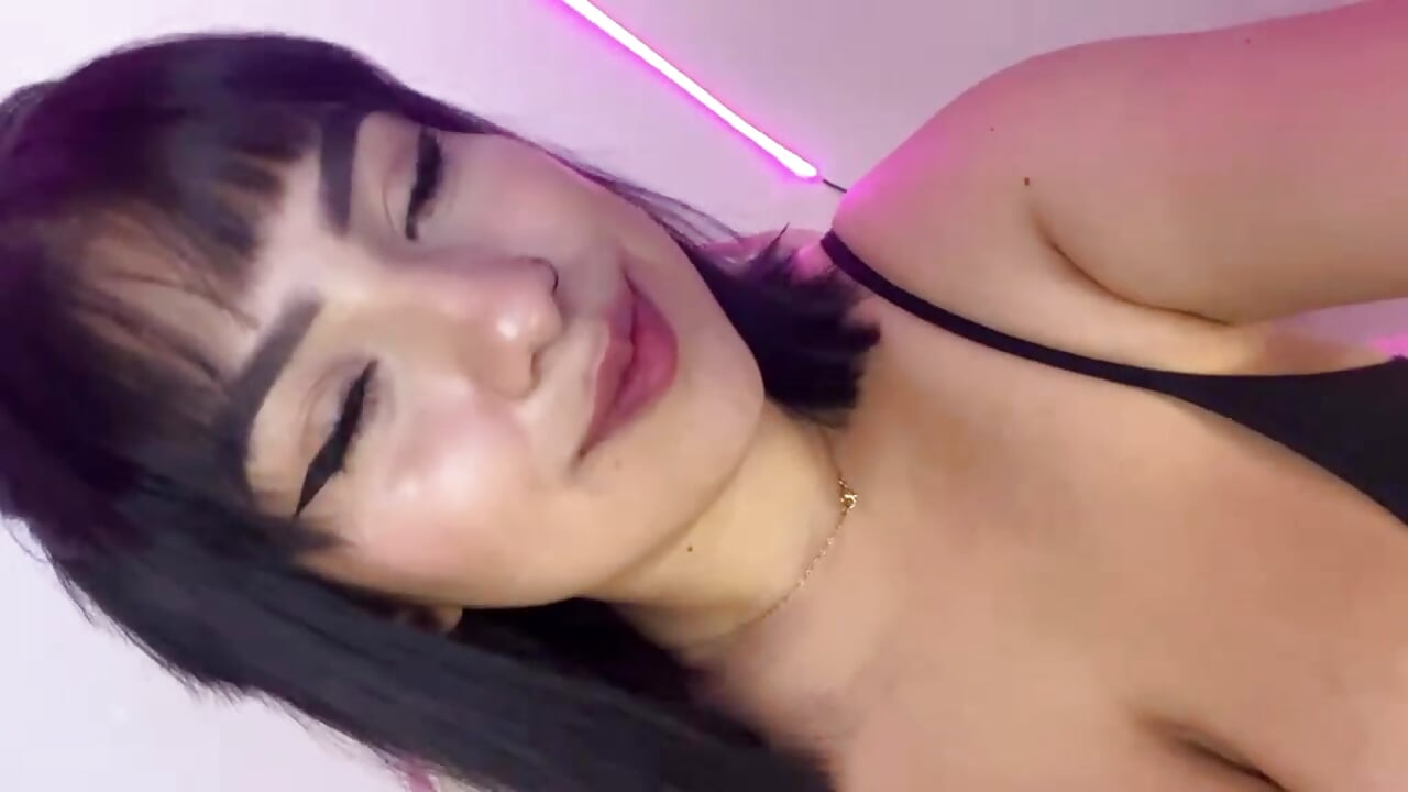 GALA BIGTITS MILKY - video Gala_milky kameramallilta