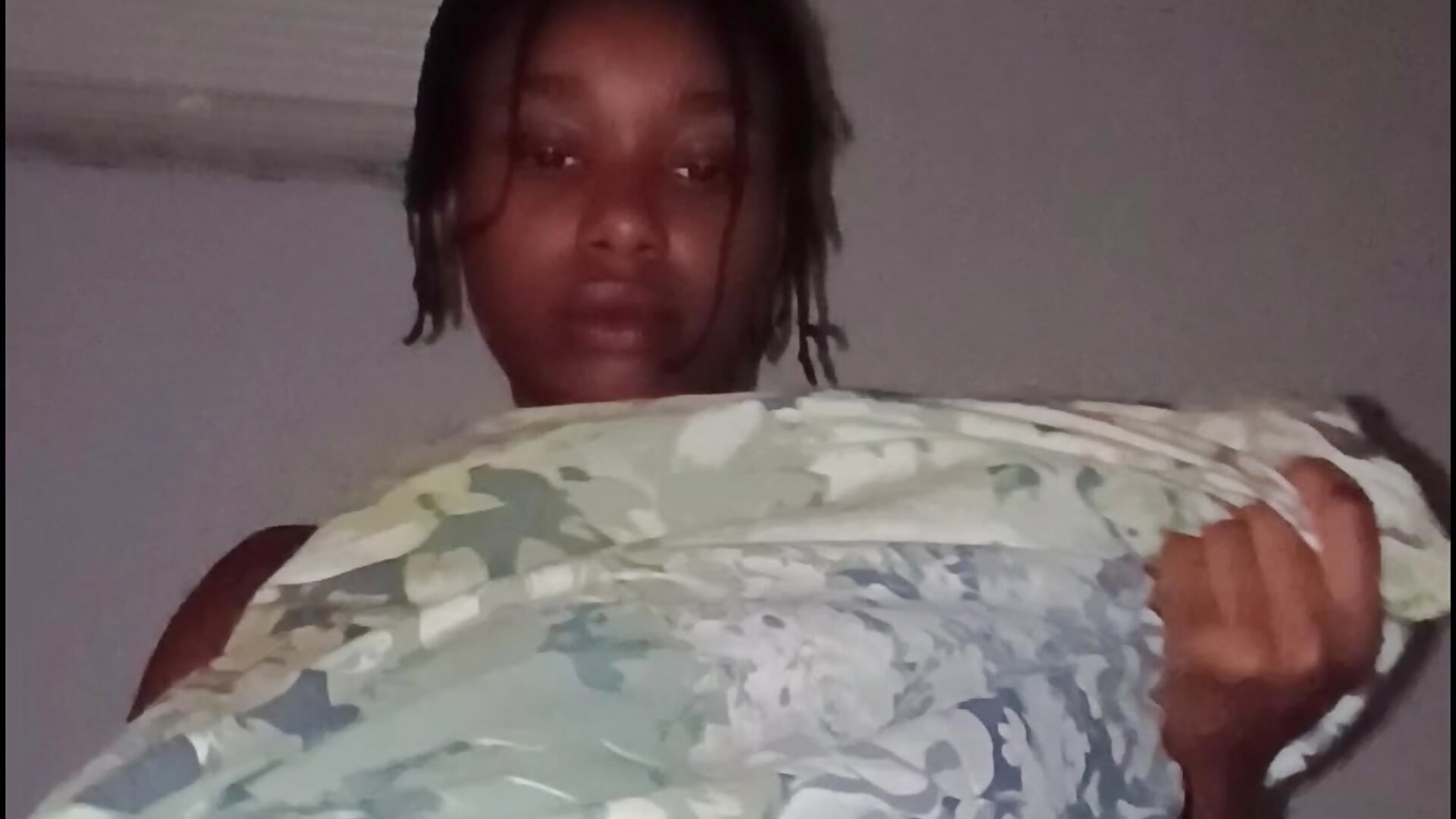 954 - video by PigtailPeaches23 cam model