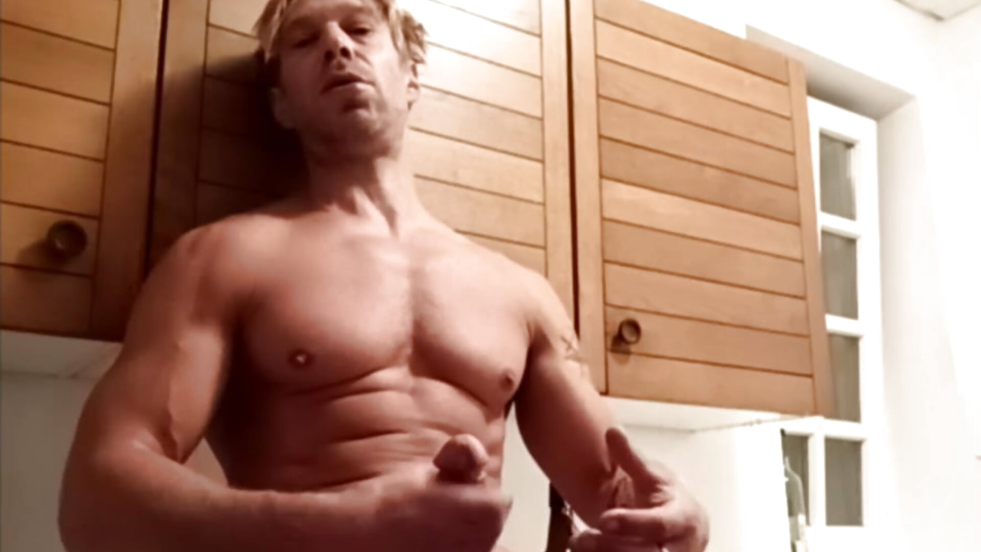 Get freaky Inna ma kitchen with my nice big dick and athletic body - video by AthleticWomenizer2 cam model