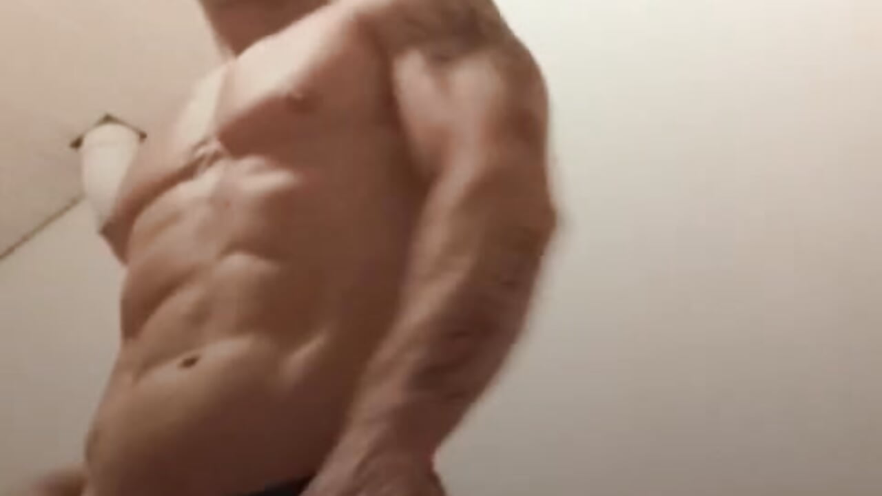 Video_20250425051631648_by_Filmigo - video by AthleticWomenizer2 cam model