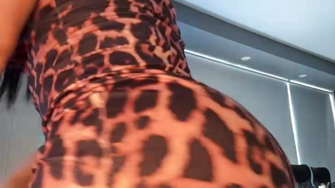 Am I already on your friends list?  🔥🍒 - video by Carolina_Novoa cam model