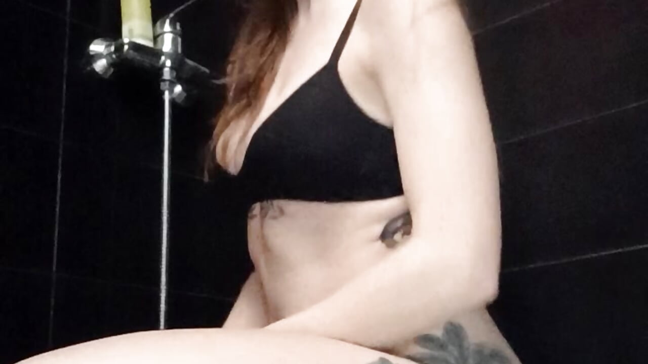 Removing HUGE buttplug under shower after nice Play. Creamy pussy! - video by SluttyBanana cam model