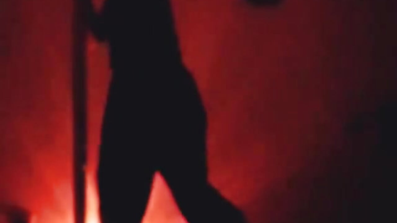 pole_amory_1777997276301 - video by Nik2806 cam model