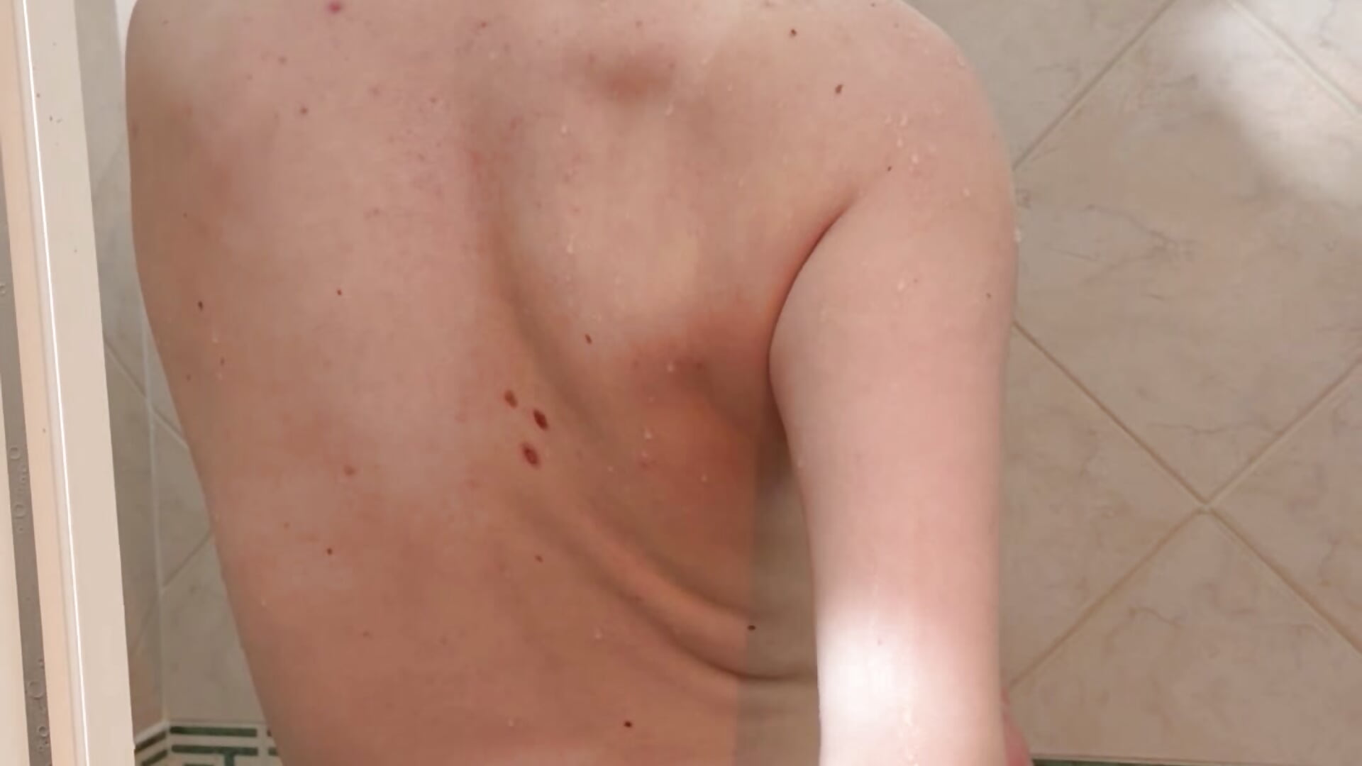 Showering after a hot show with multiple orgasms💦 - video od modelky/modela reallifedoll