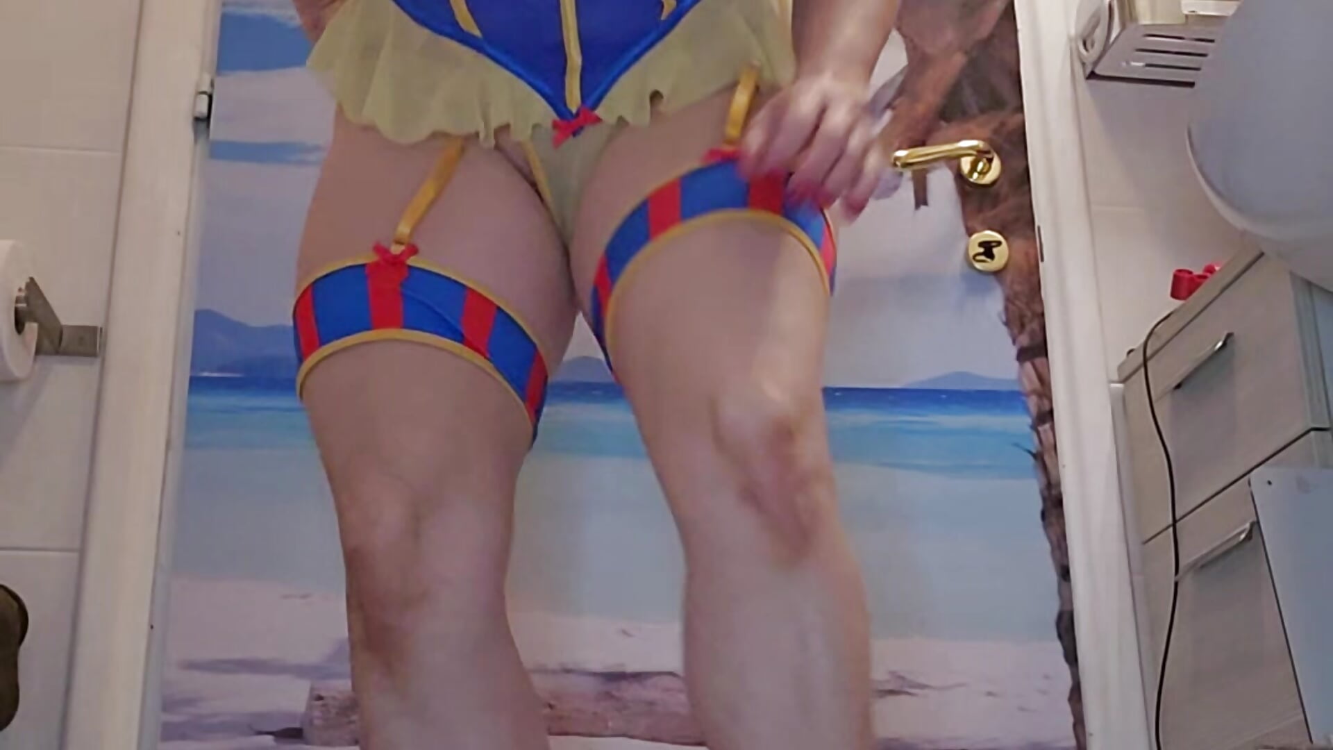 Snow White and the "Seven Dwarfs" dildo - lucillabollente 캠 모델의 동영상