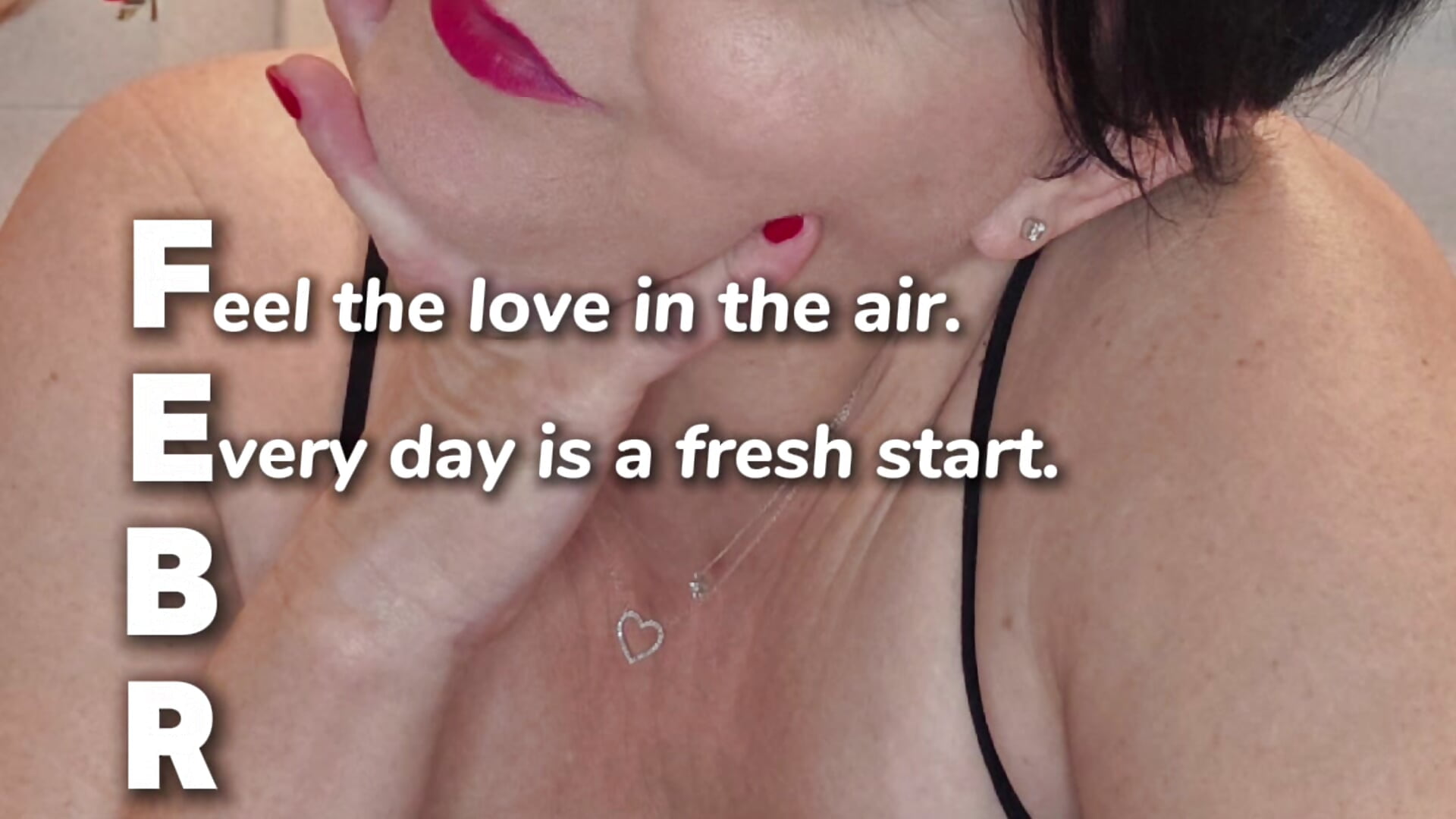 ❤️ - video by lucillabollente cam model