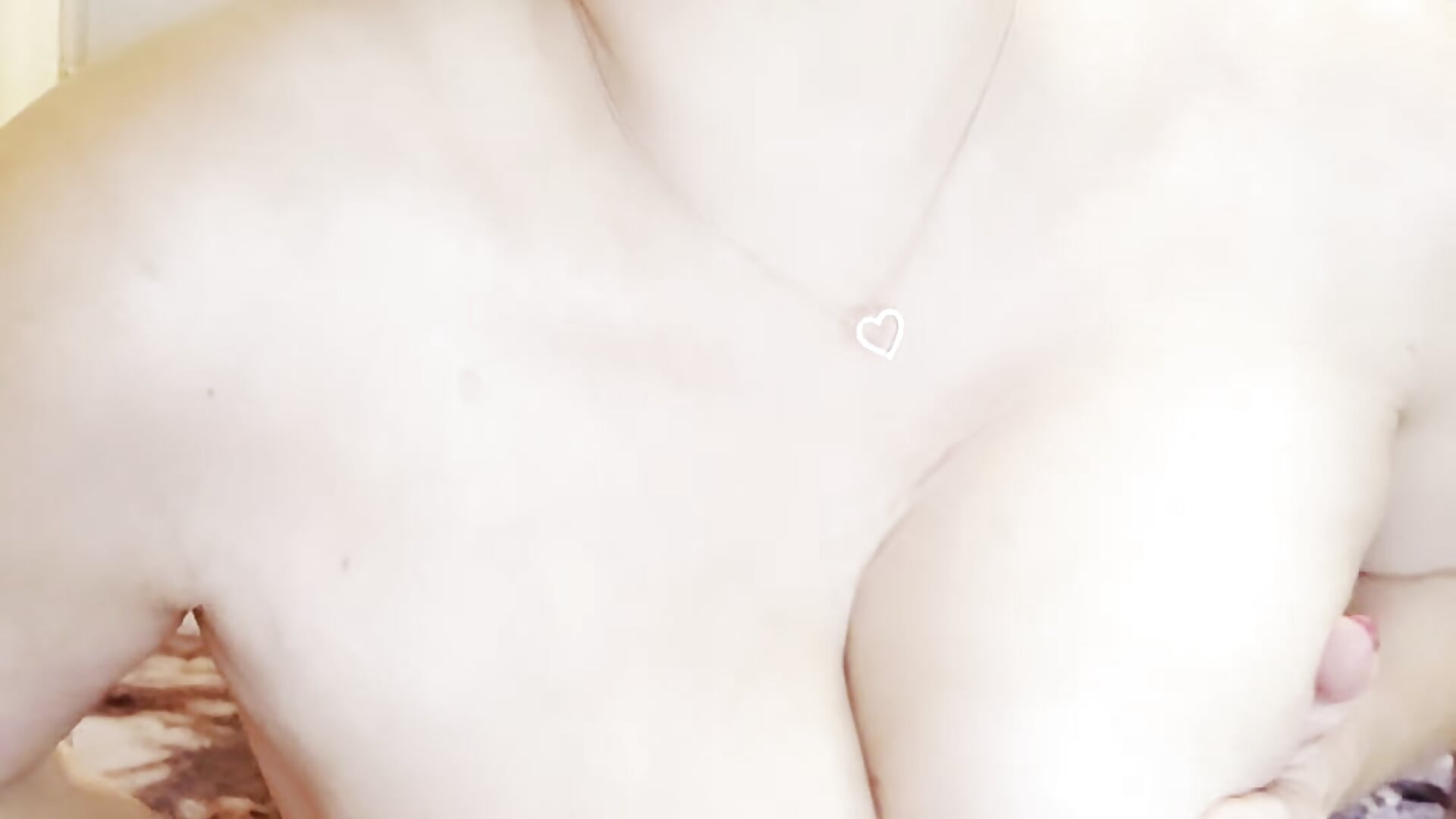 🎁 - lucillabollente 캠 모델의 동영상