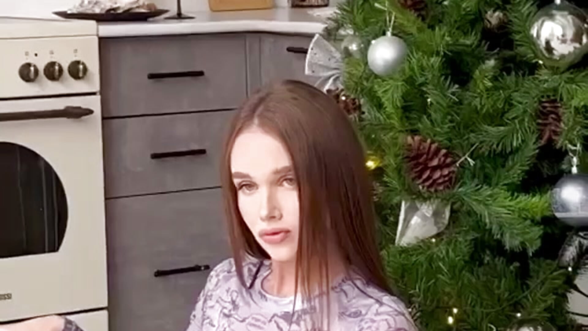 🎄 – видео вебкам-модели Malika_Lisan