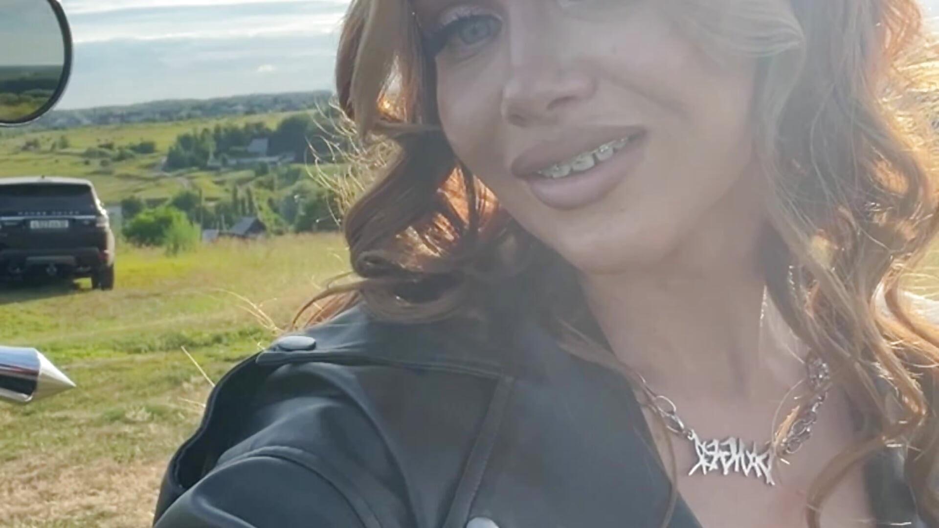Smile with braces :) - Video von Malika_Lisan Cam-Model