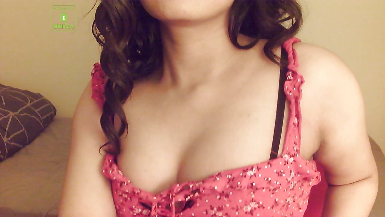 BadgirlLHR Slow Strip Private Show - 視頻由 bxdgirlhr 主播提供