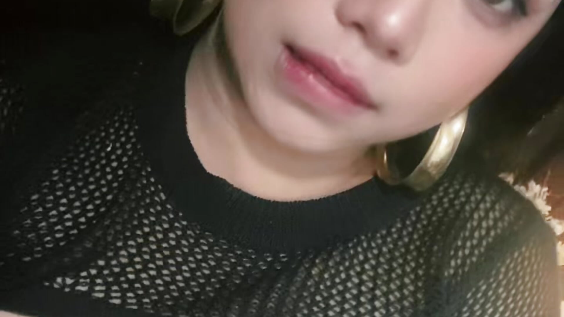 Roxybabe - video by Roxylicious cam model