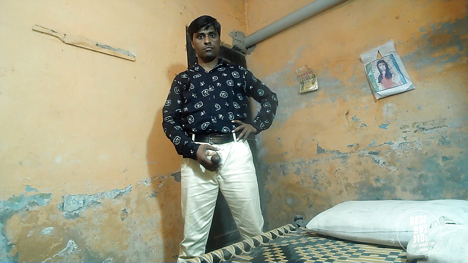 Black shameless Indian boy naked show black cock- water melon fun part1 – видео вебкам-модели desiboy1101