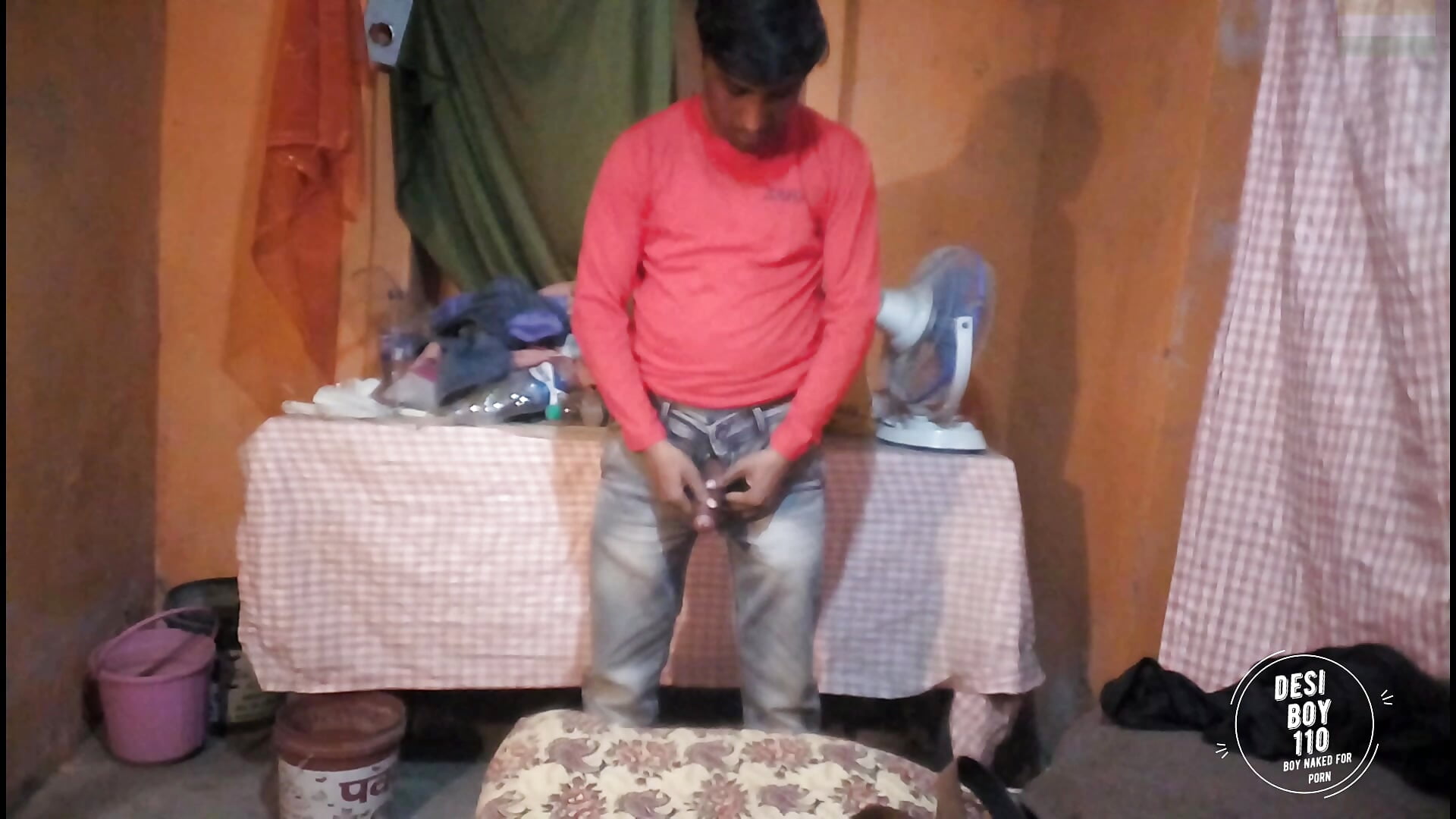 INDIAN BOY NAKED HAND JOB - DESIBOY110PORN – видео вебкам-модели desiboy1101