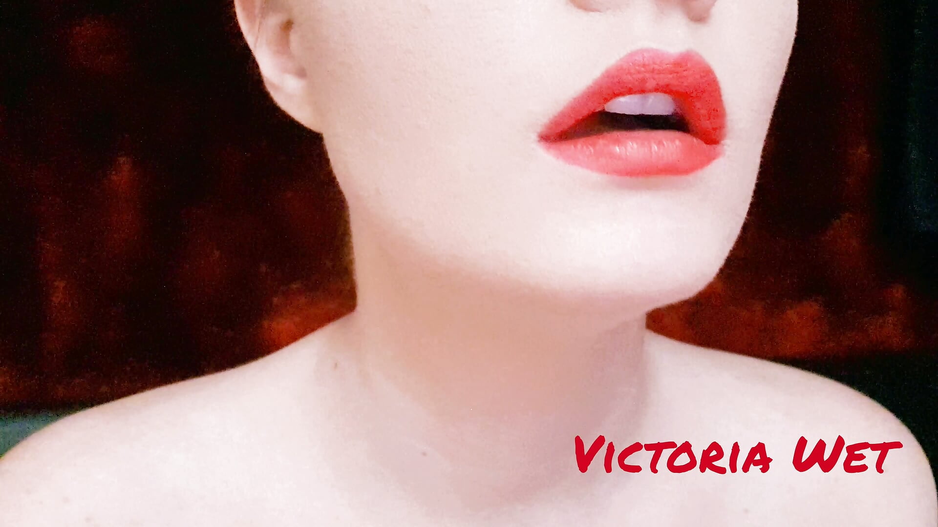tongue fetish red lips– VictoriaWet kameramodell videója