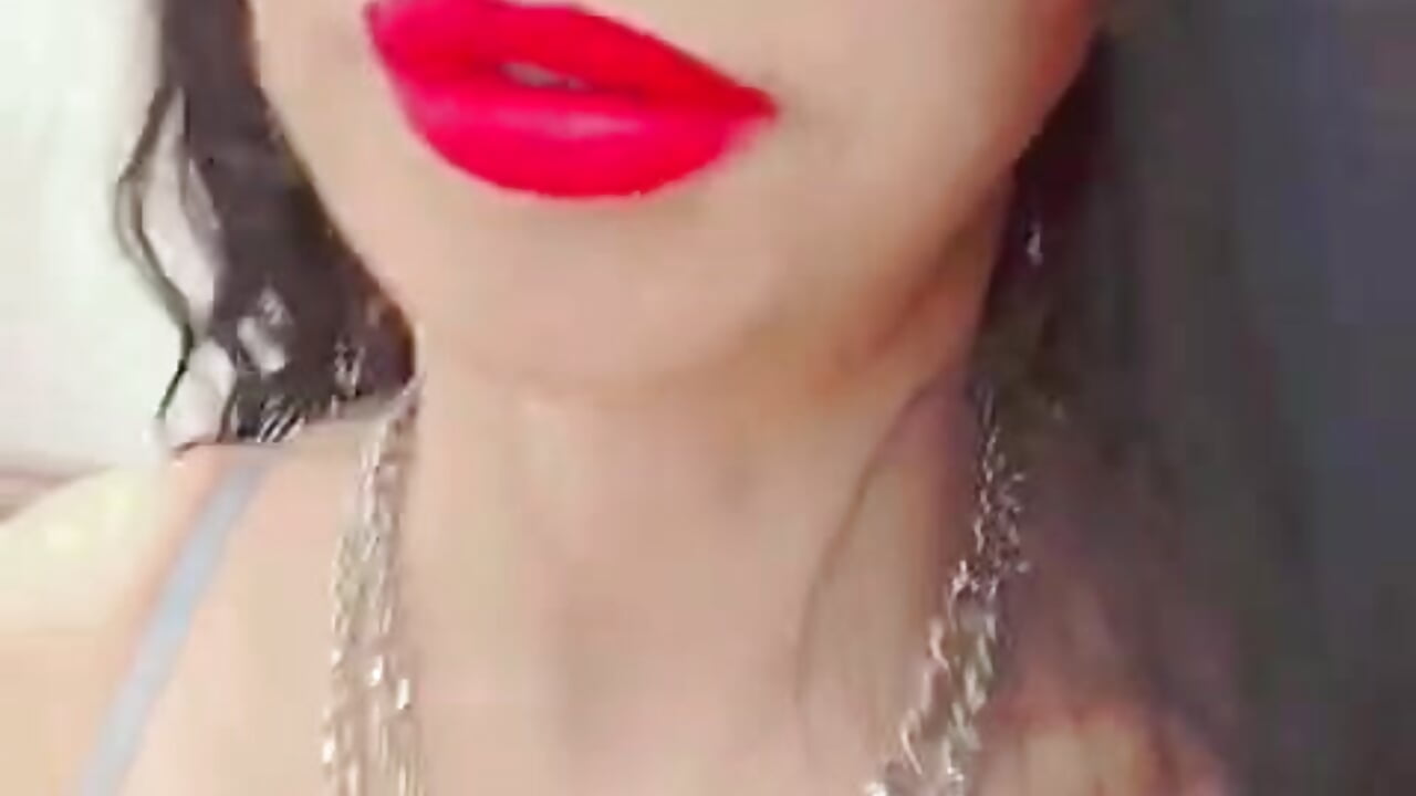 WhatsApp Video 2026-01-08 at 23,37,19 - відео від вебкаммоделі juliahayessxx