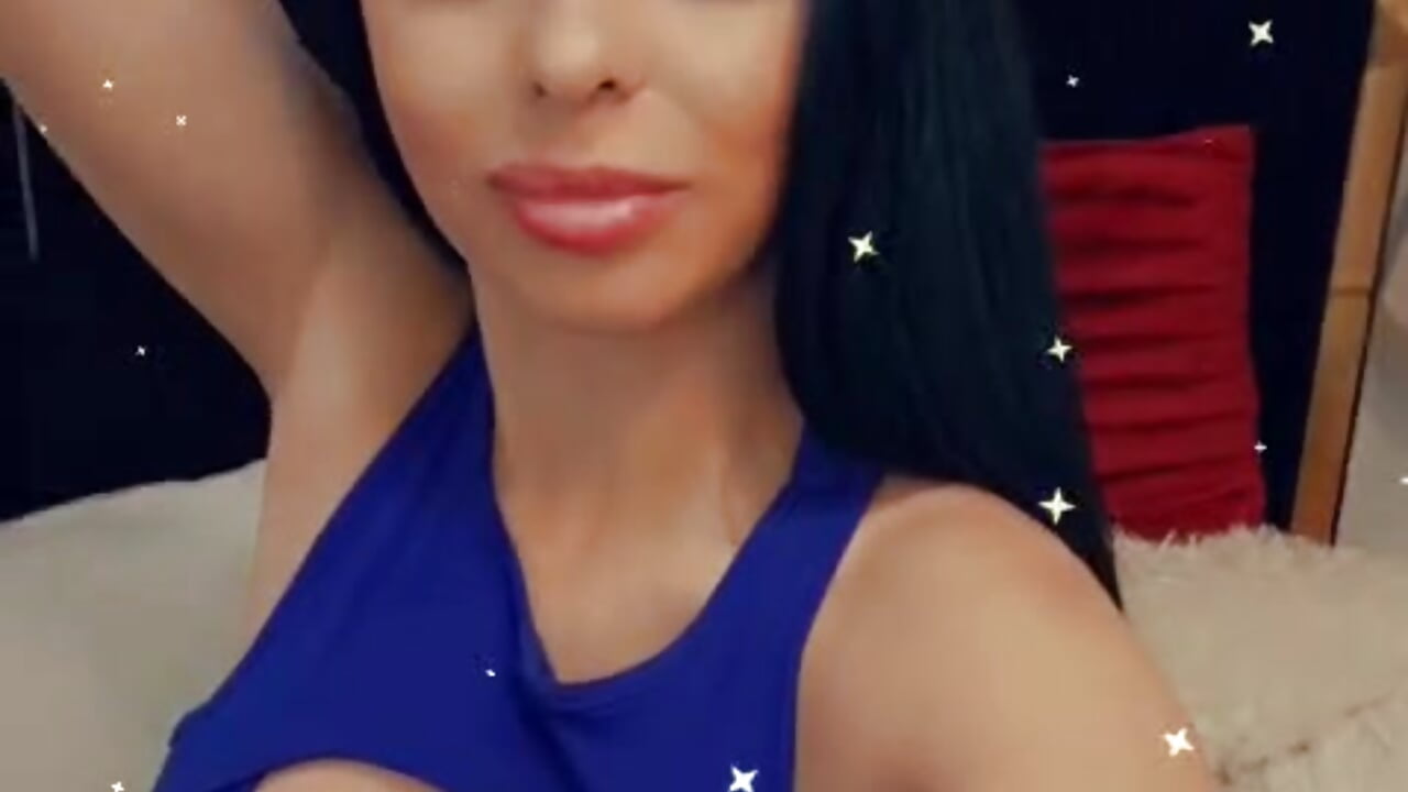 blue dress - video by juliahayessxx cam model