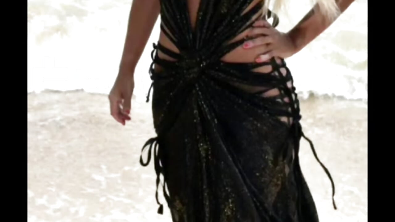 =ioip; – video od webkamerové modelky juliahayessxx