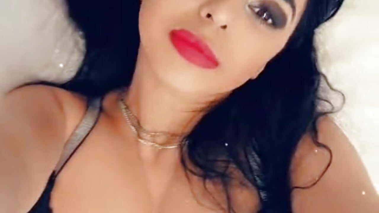 juli julia - βίντεο μοντέλου juliahayessxx