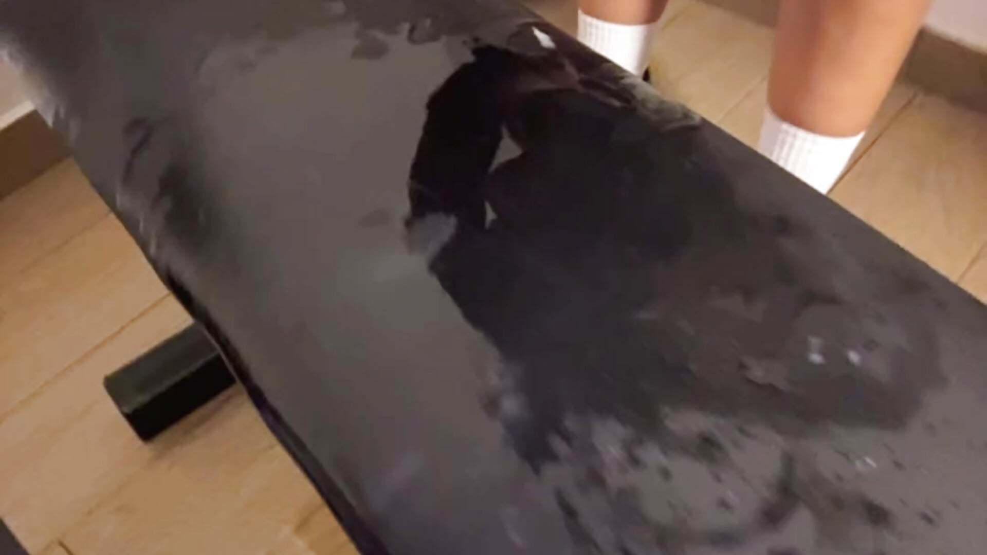 Very horny in the gym posted - vídeo de Nalgonasex_ modelo de câmara