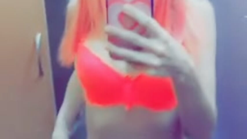 Alice wanna fuck and dance ^_^ - video by margolisa cam model