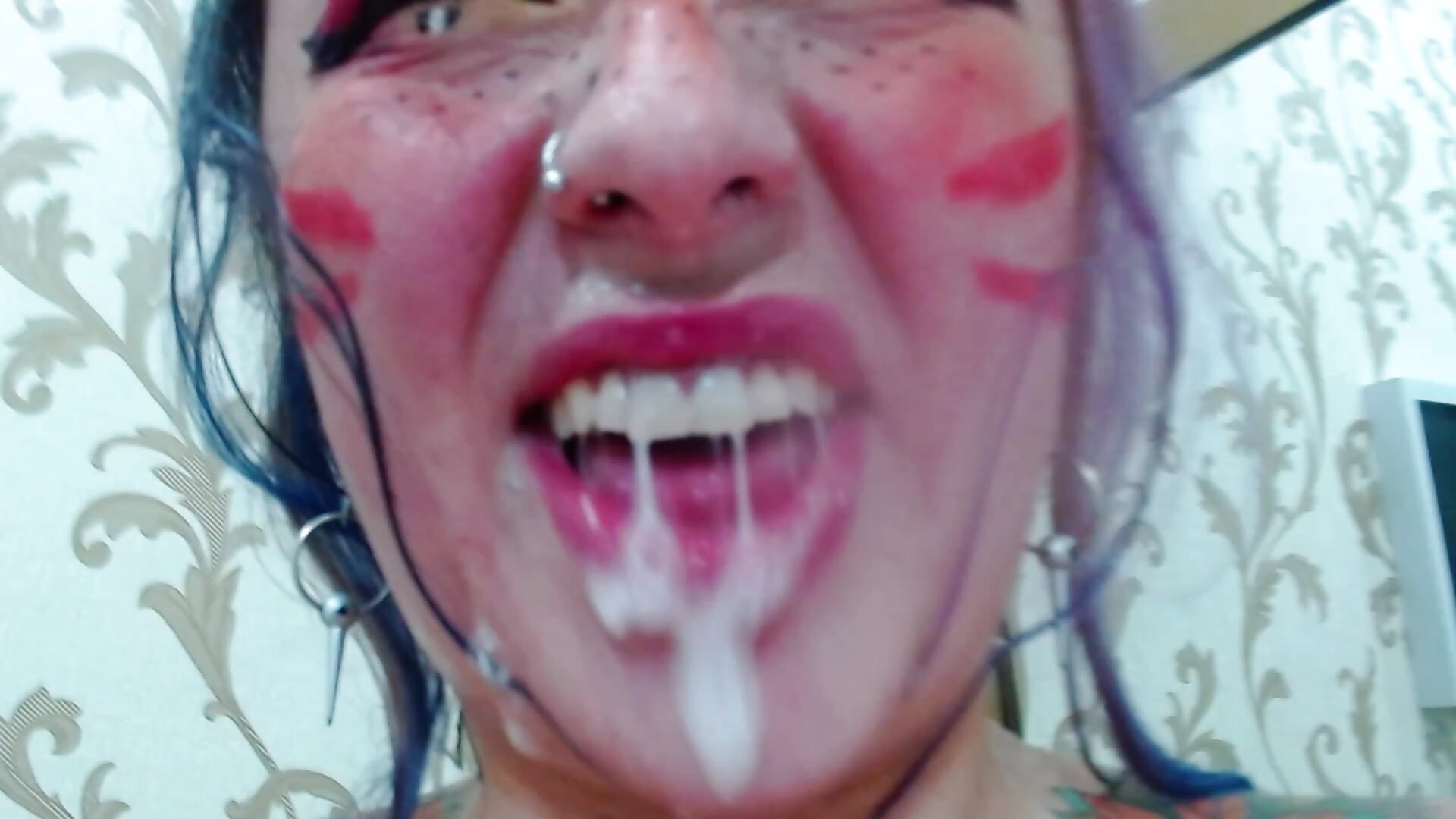 wild deepthroat! - video by cindy_ink cam model