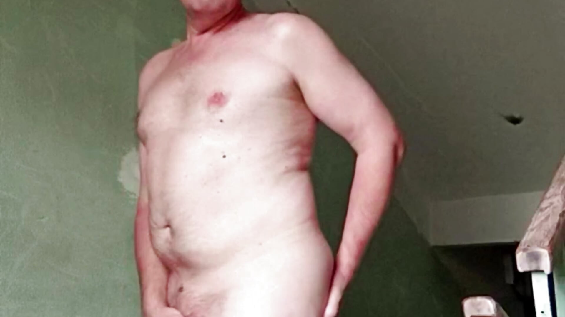 Striptease in the front door and sperm on the window - відео від вебкаммоделі Pokaz2020