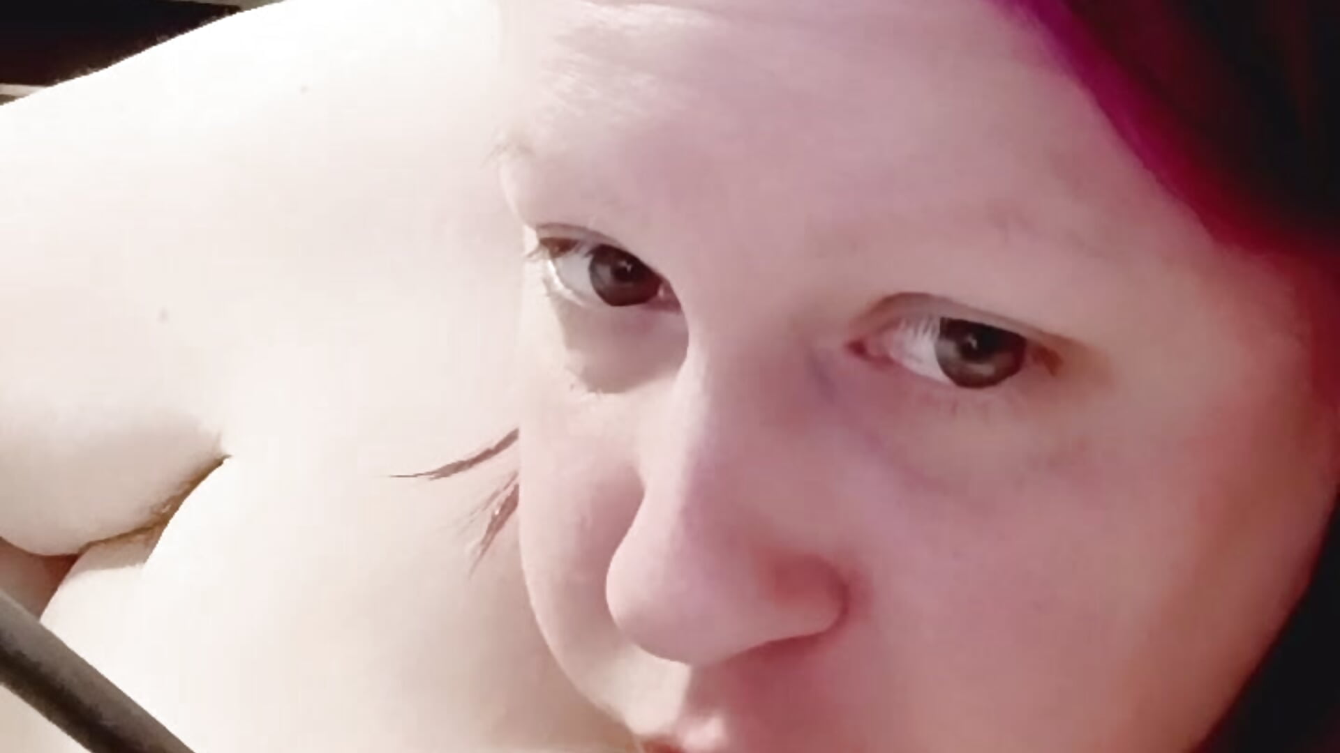 Eating and beautiful breasts - video by starlight1983