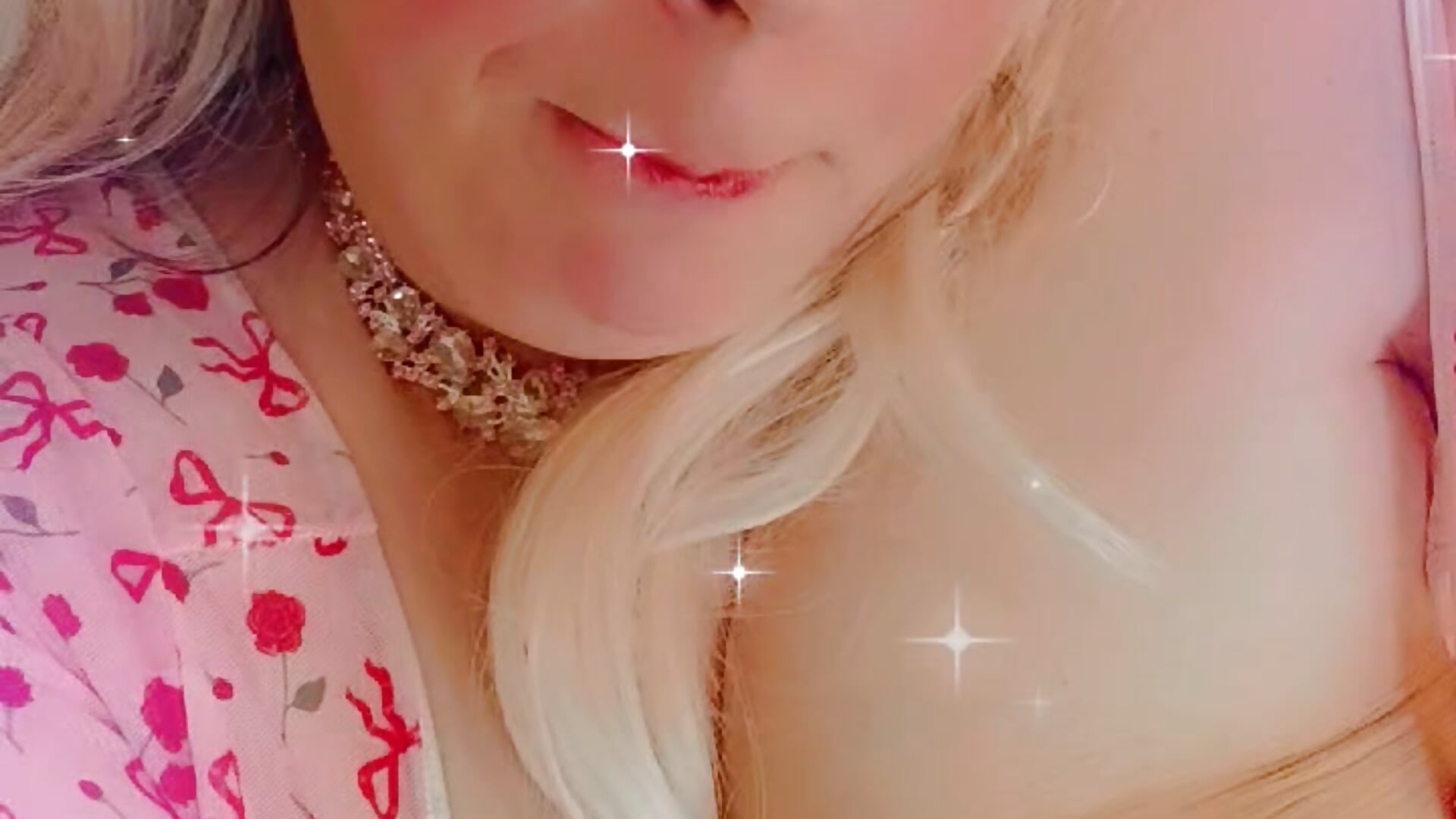 New hot playful outfit 😍 3－カメラキャストのstarlight1983の動画