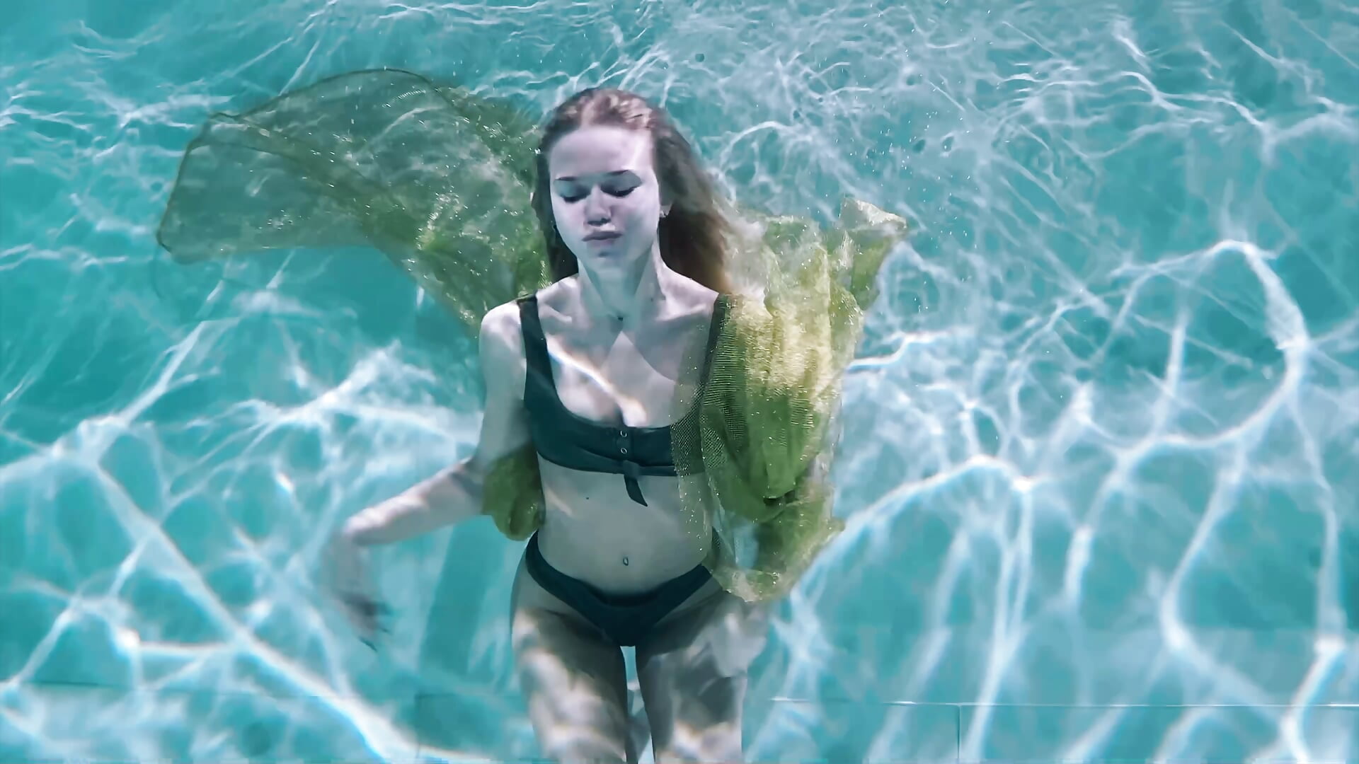 The mystery of water (demo version) - video by Cassy-Ro cam model