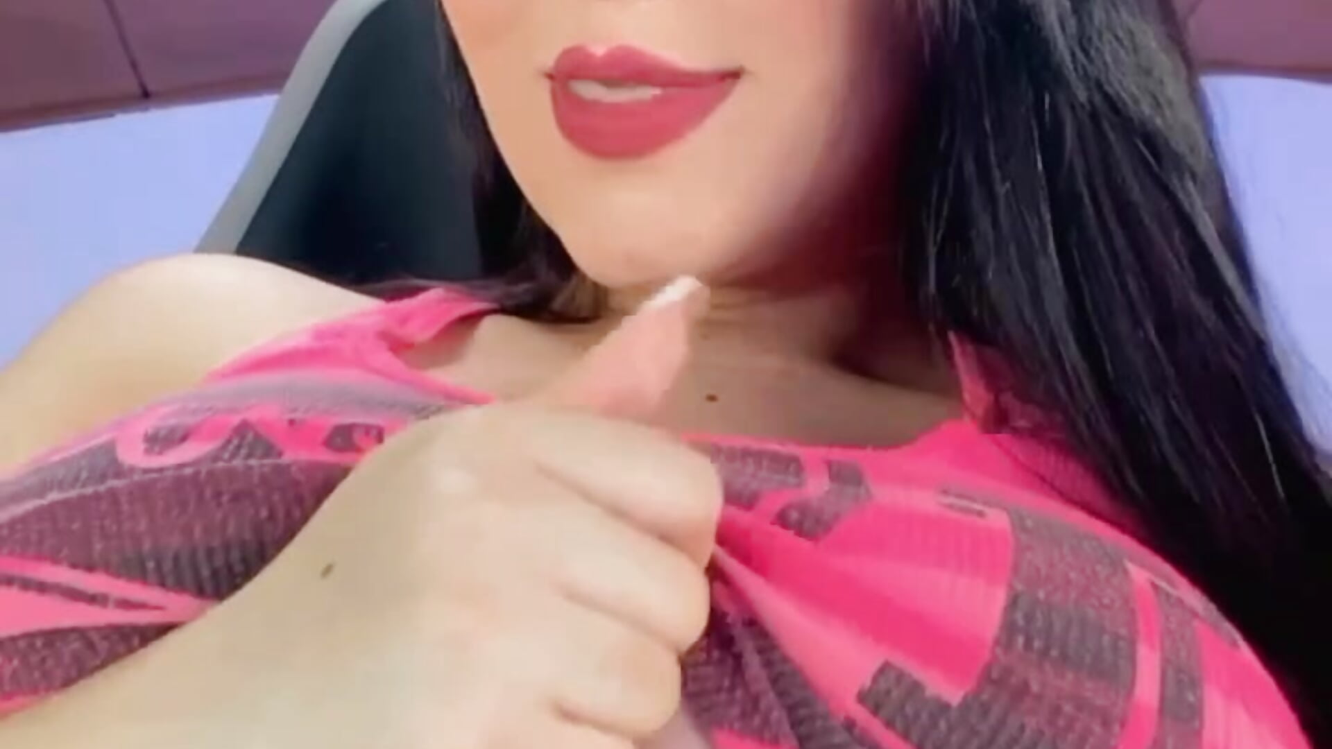 I'm waiting hot for you, I want you to know my big breasts, love 🥵🔥 - video by Lia_Simons cam model