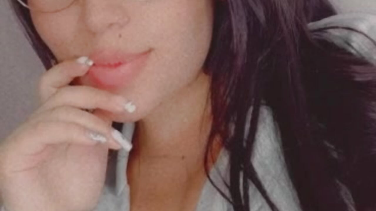 Smille - video by Lia_Simons cam model